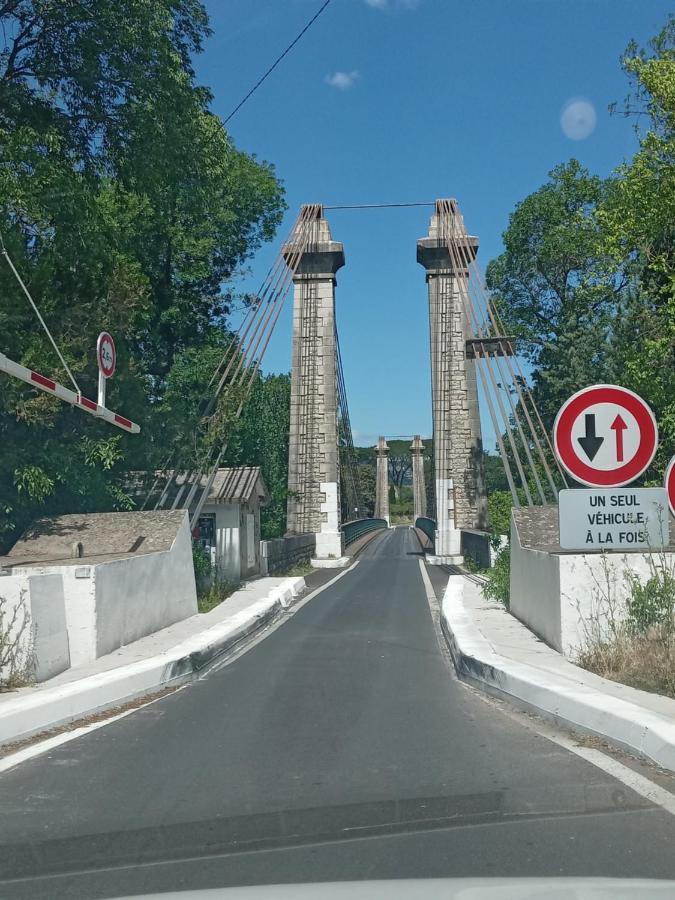 L'echappee Belle *